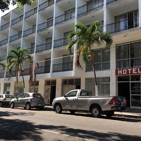 Hotel Flamingos โคลิมา ภายนอก รูปภาพ